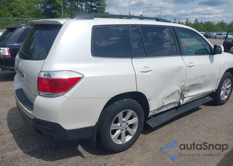 2012 Toyota Highlander Base V6 from USA, damaged, VIN 5TDBK3EH4CS172942